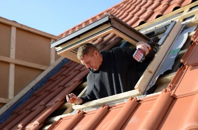 Pose de fenêtres de toit Velux à Gilocourt
